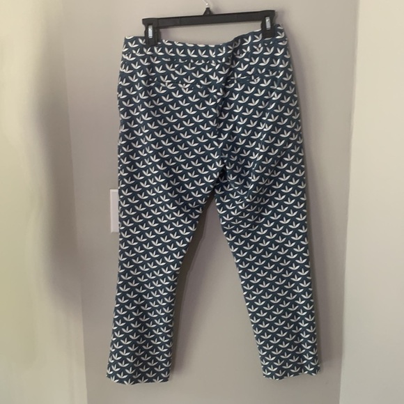 Ann Taylor ankle pants size 8 EUC - Picture 4 of 4